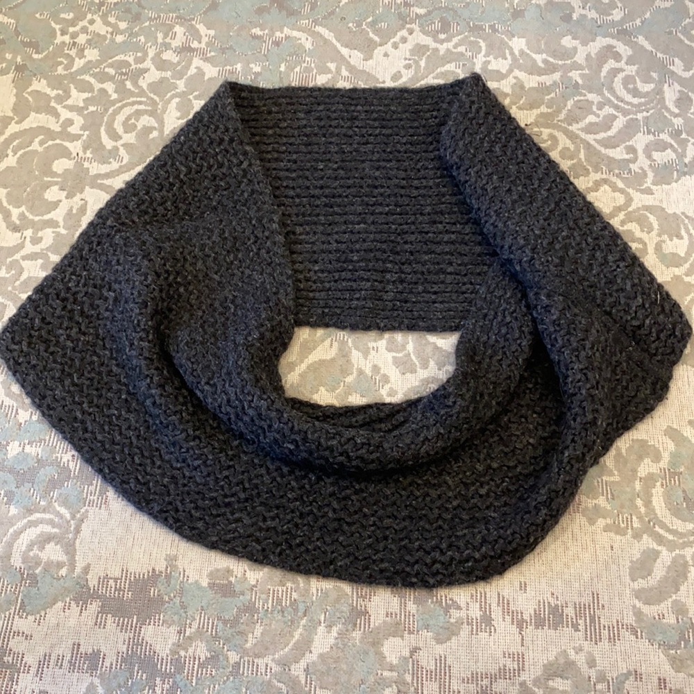 Club Monaco Charcoal Infinity Scarf